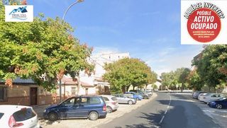 House  Beatriz de ahumada. Venta de casa en sevilla