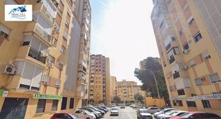 Piso  Almenas (las). Venta de piso en sevilla