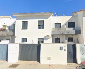 House in RAMÓN VILA JIMÉNEZ