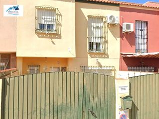 Haus  Calle duero. Venta casa en umbrete sevilla