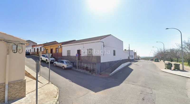 Foto d75f5aa0-3027-49ae-89e0-1dbc66b88dc3. Casa a Aznalcóllar
