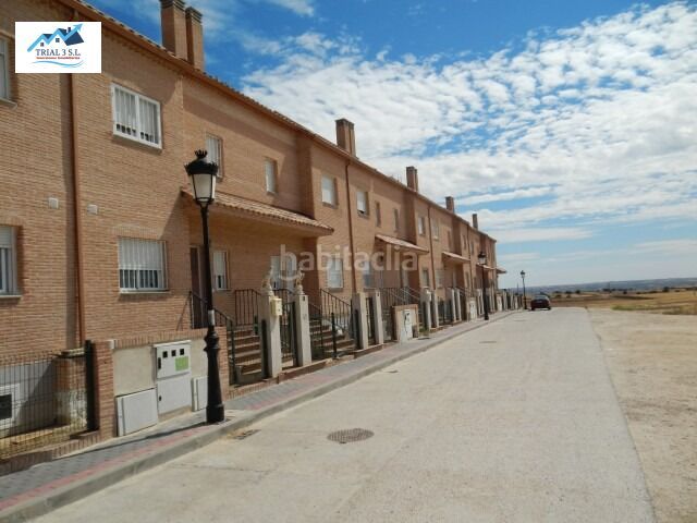Foto f58963e2-4332-4519-91b0-66bd850299f0. Casa adosada venta de casa . en Casarrubios del Monte