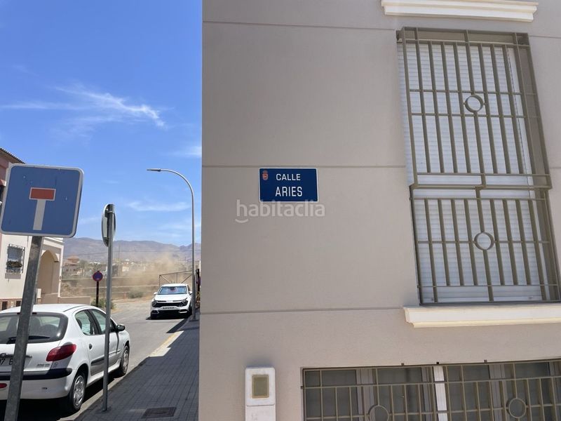 Foto 7f383e63-cd34-42d5-bb2b-fd2d4f5b6017. Casa a Pechina