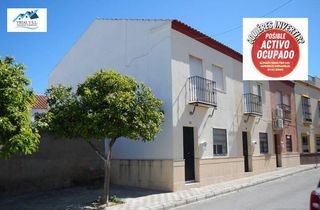 Casa adossada  Calle virgen de la salud ndup-a. Venta de casa en del río.