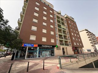 Etagenwohnung in Calle Maestro Ibarra