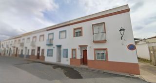 House  Calle cooperativa. Venta casa en hinojos