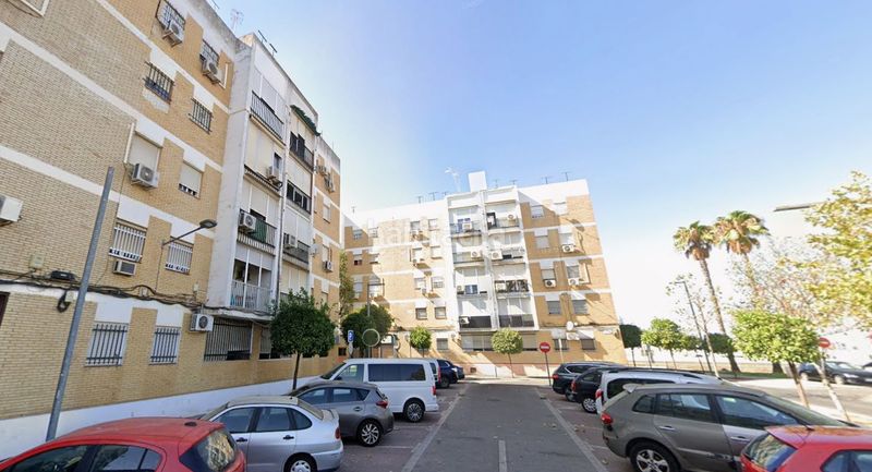 Foto bc66cb3d-3f64-4d73-ac0b-288cb9a8822a. Casa en La Paz Alcalá de Guadaira