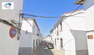 Casa adossada  Calle de arriba. Venta de casa adosada en dos torres córdoba