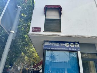 Casa  Cl. platero bernabe de los reyes