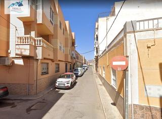 Pis  Calle cantareros. Venta piso en almería