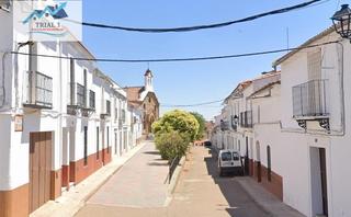House  Calle primero de mayo. Venta casa en malcocinado  badajoz