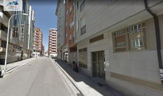 Local commercial à Centro. Venta localtrastero en ponferrada león