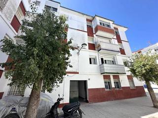 Pis  Calle pesquero rey de los niños. Venta piso en barbate  cádiz