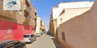 Aparcament cotxe  Calle del general castaños. Venta garaje en roquetas de mar  almería