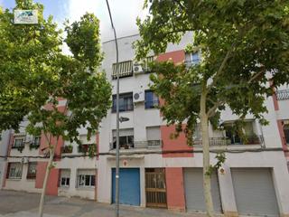 Appartement  Carrer de la valira. Venta piso en terrassa  barcelona