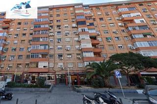 Pis  Avenida del marquès de mont-roig. Venta piso en badalona barcelona