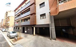 Pis  Calle sant gaieta. Venta piso en rubí  barcelona