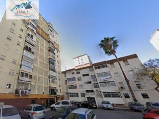 Pis  Calle deva. Venta piso en málaga