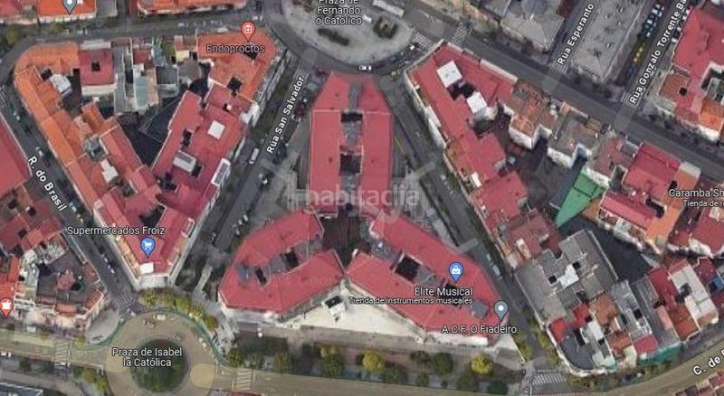 Foto 4dffa33a-cb5e-41d9-9b4c-6d92cf67e319. Bureau dans Plaza España - Corte Inglés Vigo