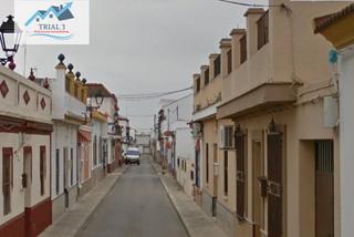 Casa  Calle ramon vega perez. Venta casa en umbrete  sevilla