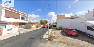 Casa a Santuario. Venta casa en chipiona en carga
