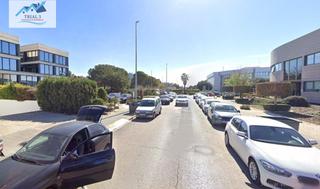 Oficina a Fuente del Jarro. Oficina y tres plazas de garaje en paterna.