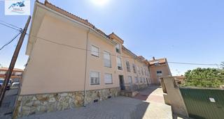 Pis a Cenicientos. Venta piso en cenicientos madrid