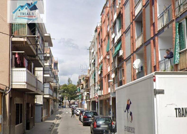 Foto 4de7a8a3-e9c4-49a3-aae5-6a4df4028fdd. Pis a Canovelles