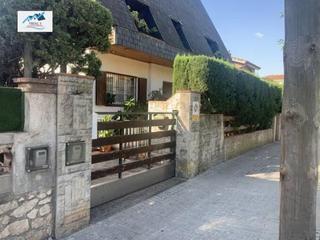 Maison à Avenida catalunya 22. Venta casa en calle catalunya n 22 en cervelló barcelona