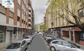 Local commercial  Calle garcia plata de osma. Venta local en cáceres