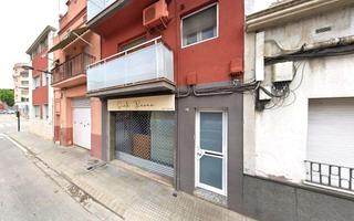 Local commercial à Calle anselm clave 7. Venta local comercial en calle anselm clave 7 sant vicenç dels h