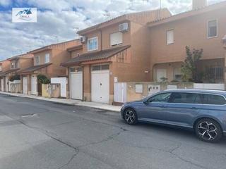 Casa adossada  Calle lepanto. Venta casa en seseña toledo