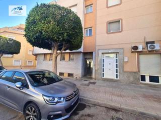 Pis  Calle juan de la cosa (sd). Venta piso en el ejido almería
