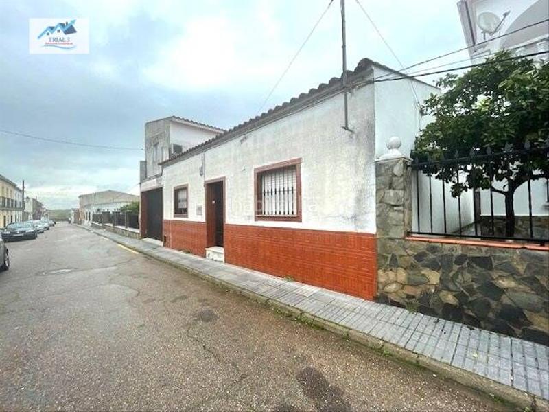Foto 096b99c3-9914-426e-b629-a540ba46ae6f. Maison avec parking dans Roca de la Sierra (La)