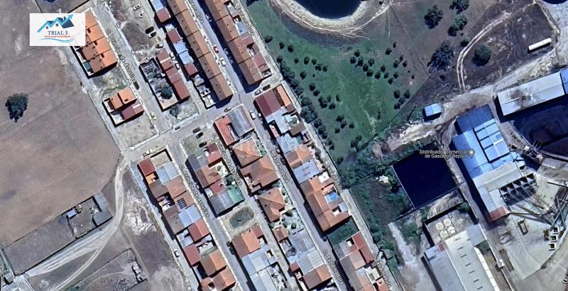 Foto 3737a049-5cad-4bb8-8389-9502dd554172. Maison avec parking dans Roca de la Sierra (La)