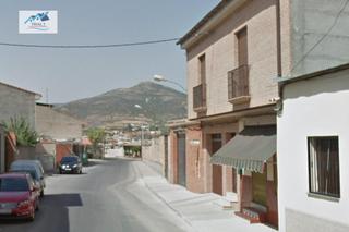 Pis  Calle santa ana. Venta lote 6 pisos  local en villarrubia de los ojos  ciudad rea