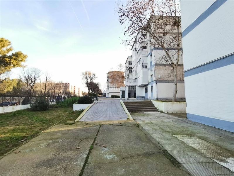 Foto a220d08a-ffce-4c4a-957b-65ca9123165a. Pis a La Hispanidad - Verdeluz Huelva