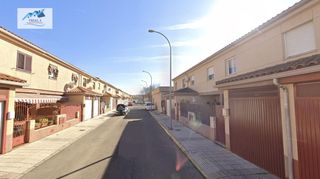 Casa adosada  Calle gutemberg. Venta adosado en badajoz
