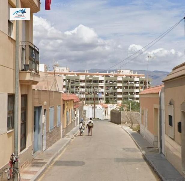 Foto 9c28abe7-0cbb-4053-bfb6-f234453f5ccf. Pis amb terrassa a Carretera Mojonera - Cortijos de Marín Roquetas de Mar