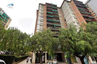 Etagenwohnung in Ramon i cajal 4. Venta piso en plaza ramon i cajal n 4 en el masnou barcelona