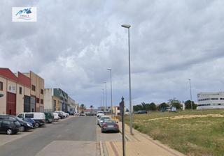 Oficina  Calle voluntad. Venta oficina en alcalá de guadaira  sevilla
