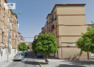 Piso  Calle lebreles. Venta piso en sevilla