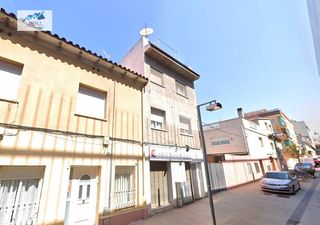 House  Calle valles. Venta casa en mollet del vallés  barcelona