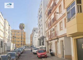 Appartement  Calle san bruno. Venta piso en san fernando  cádiz