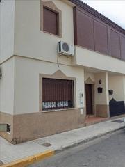 Casa adossada a Guillena pueblo. Venta adosado en guillena sevilla