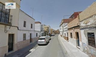 Haus  Calle virgen de la salud. Venta casa en coria del rio sevilla