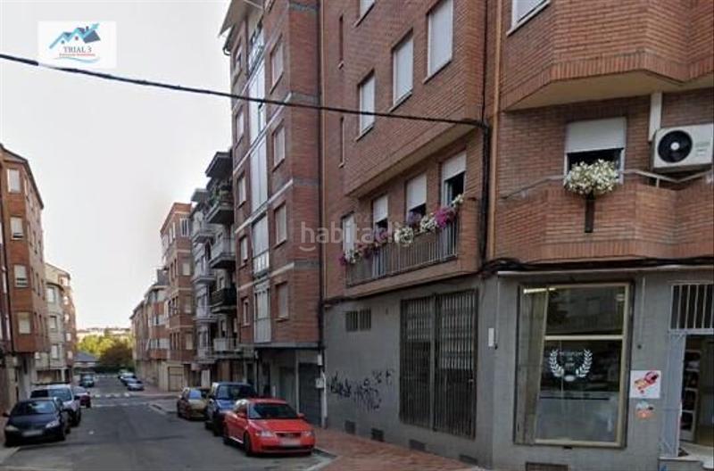 Foto 64f930ae-7001-45a2-bf0d-4f15c001f015. Appartamento con parcheggio in Zona Alta Ponferrada