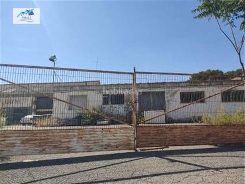 Foto 0d71c0f6-1e47-4cc0-ab90-dd40e3a2014e. Capannone industriale in Monòver