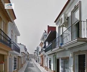 Piso  Calle ramon y cajal. Venta piso  almonte  huelva
