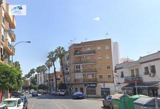 Appartement  Calle 8 de marzo. Venta piso en sevilla